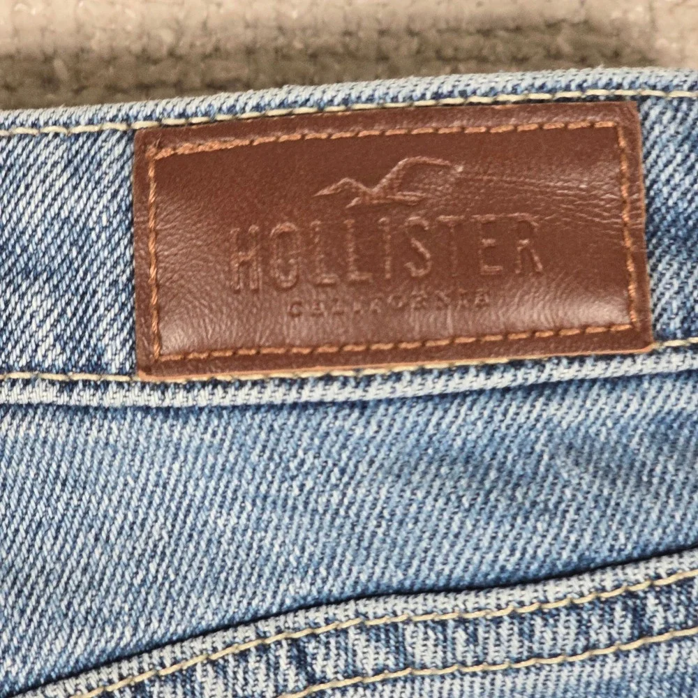 Hollister Curvy High Rise Mom‎ Jeans Womens 5S W27 L25 Medium Wash Raw Hem